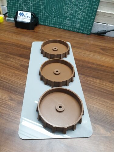 in 3D khay chứa nước màu nâu