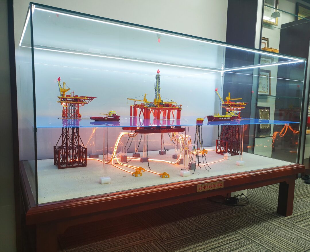 Sa bàn mỏ dầu khí Đại Hùng, Mô hình 3D giàn khoan dầu khí ngoài khơi, giàn khoan dầu 3D mỏ ĐẠI HÙNG