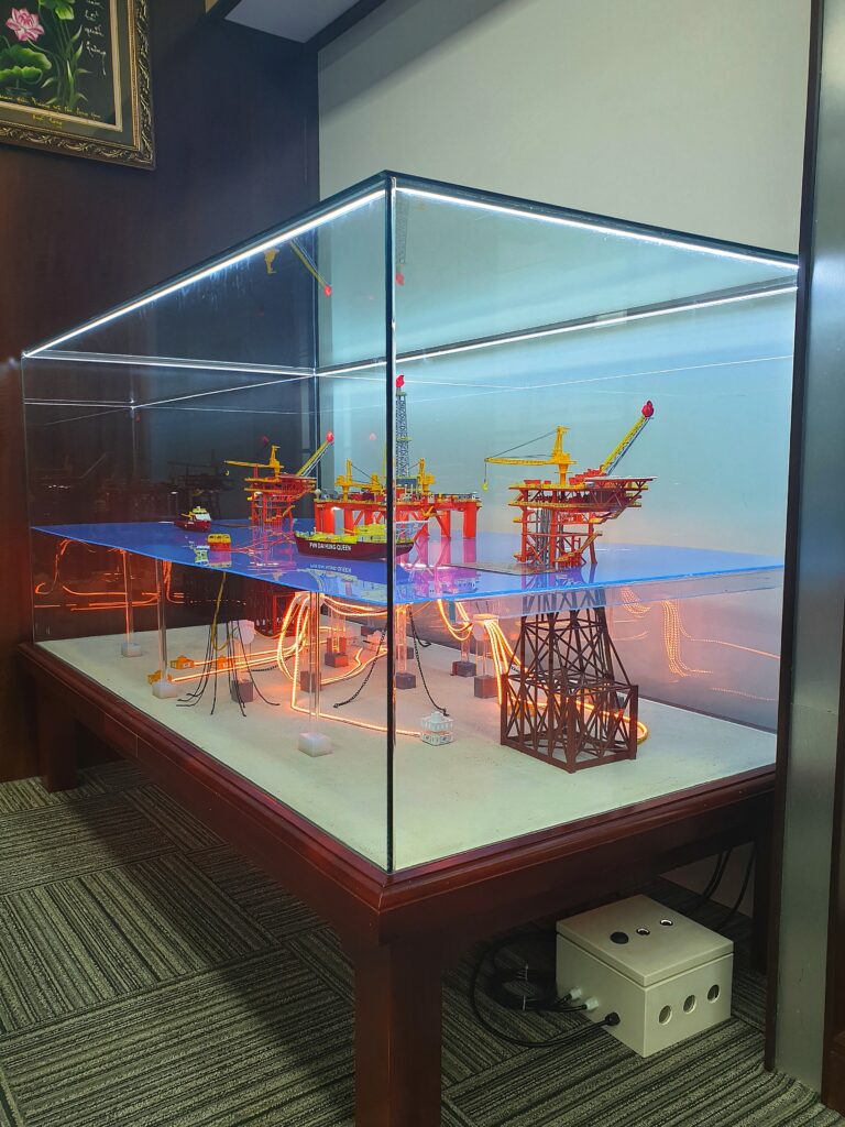 Sa bàn mỏ dầu khí Đại Hùng, Mô hình 3D giàn khoan dầu khí ngoài khơi, giàn khoan dầu 3D mỏ ĐẠI HÙNG